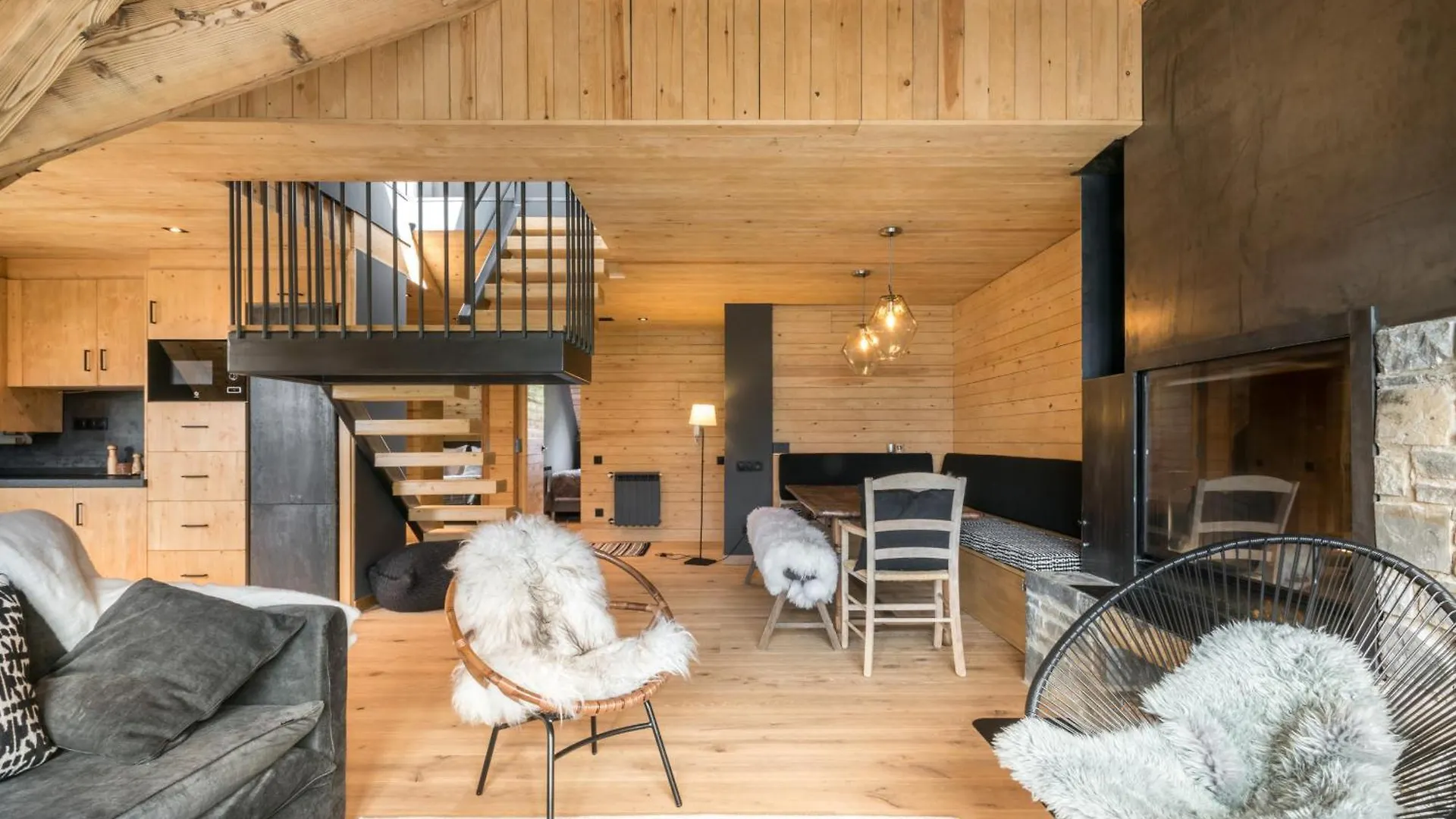 Montpius By Totiaran Apartment Salardu